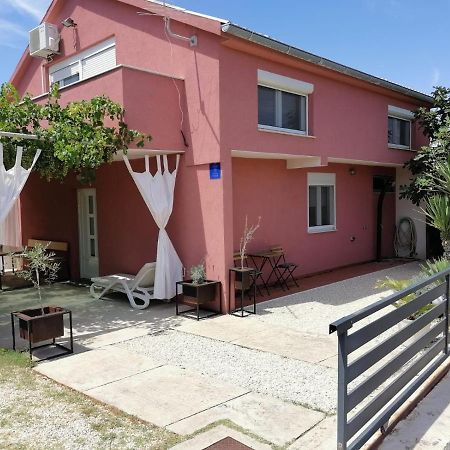 House For Rent Paola Villa Ražanac Kültér fotó