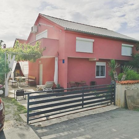 House For Rent Paola Villa Ražanac Kültér fotó