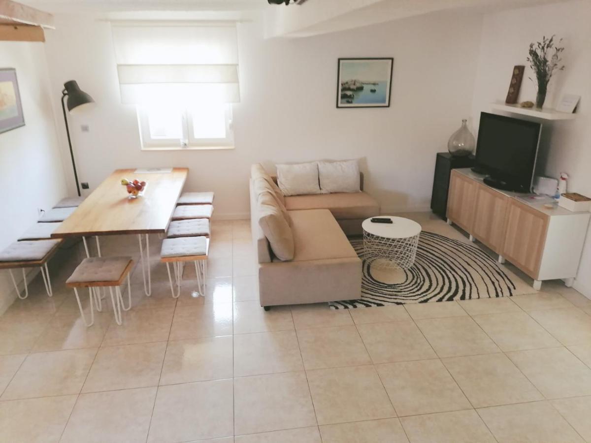 House For Rent Paola Villa Ražanac Kültér fotó